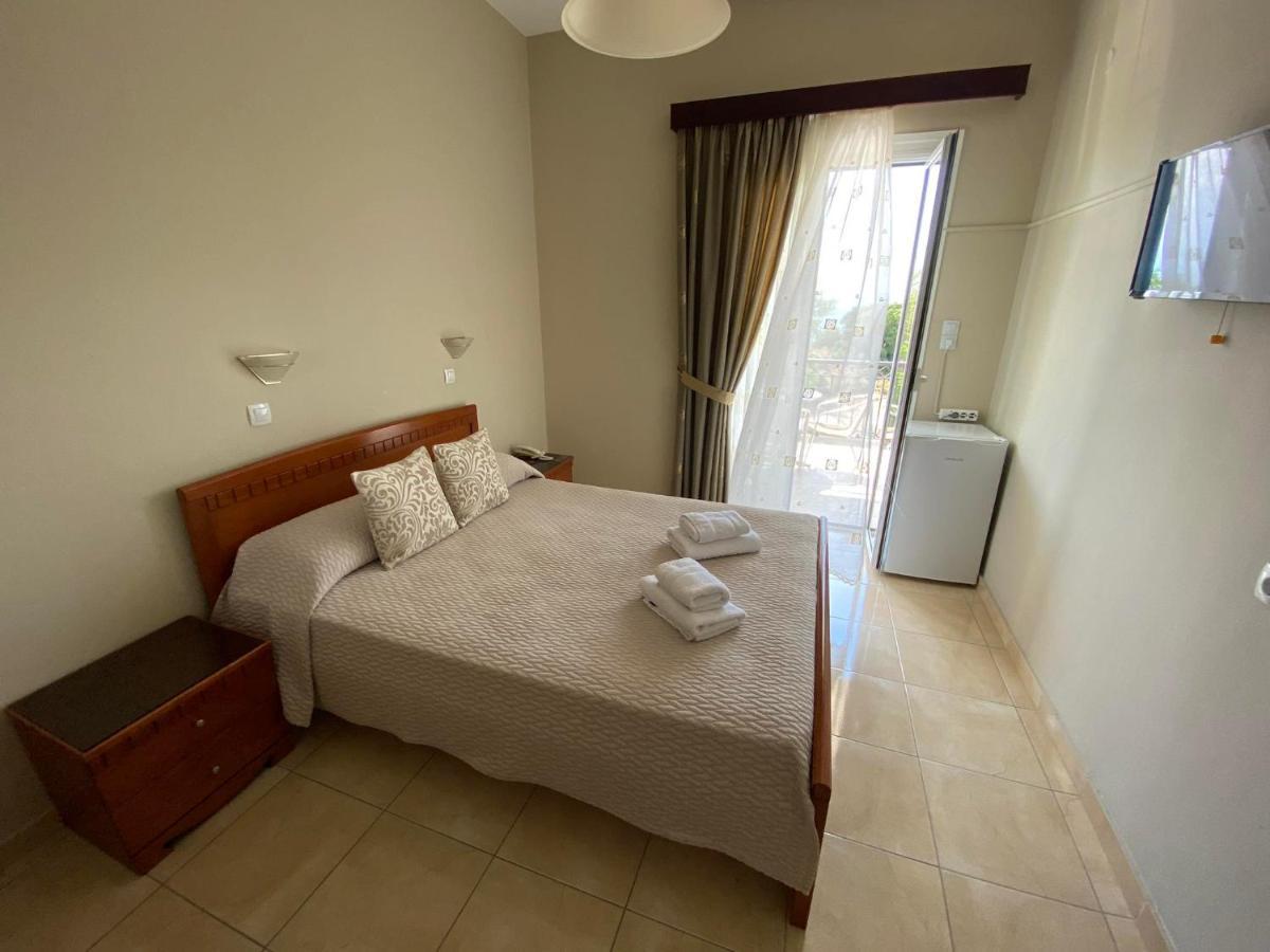 Hotel Pavlos - Studios Tolón Eksteriør bilde