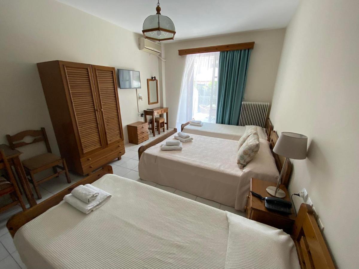 Hotel Pavlos - Studios Tolón Eksteriør bilde